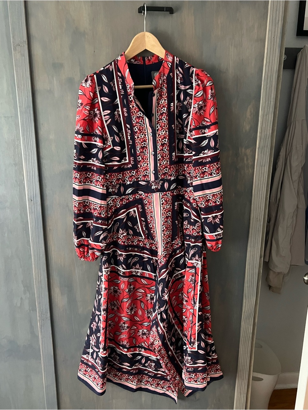 Vince Camuto Pink and Navy Printed Long-Sleeve Midi Dress
